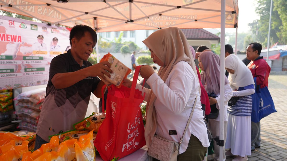 GPM Hadir di Tengah CFD, Warga Belanja Kebutuhan Pokok Dengan Harga Terjangkau